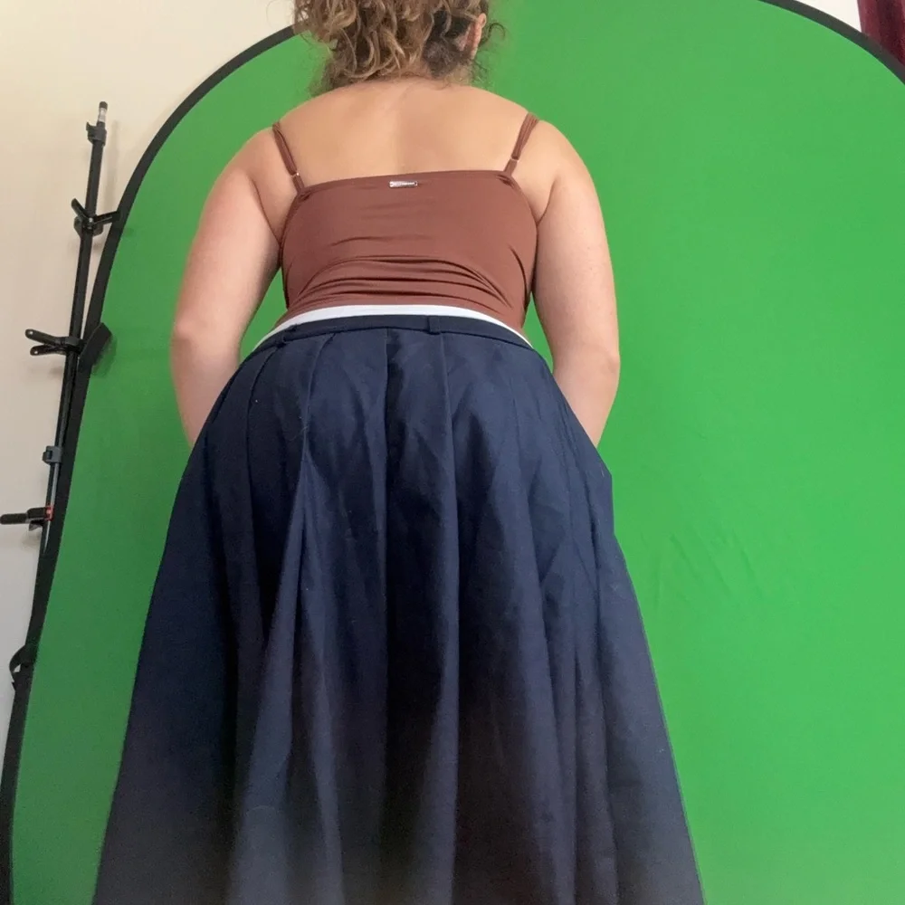 Brown Ruched Tank Top - Picture 2 of 4